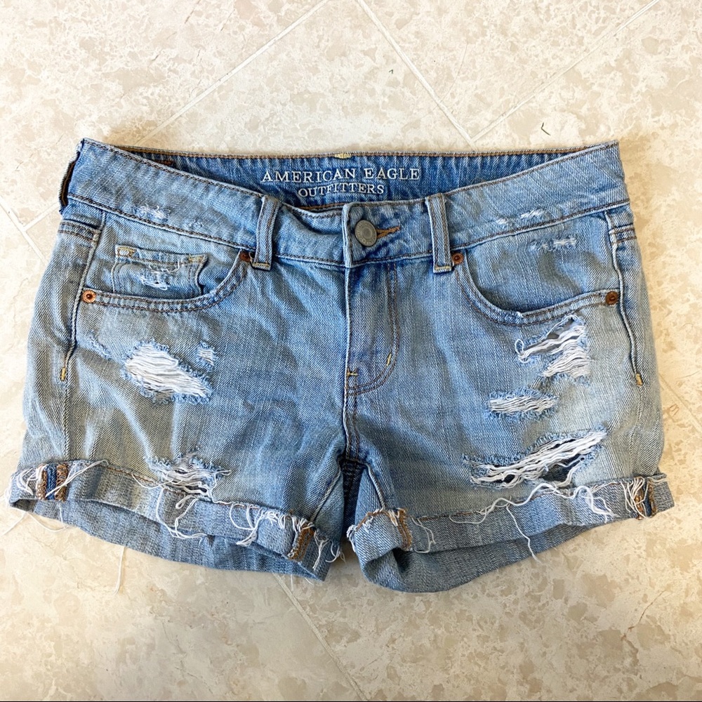 American eagle distressed jean shorts